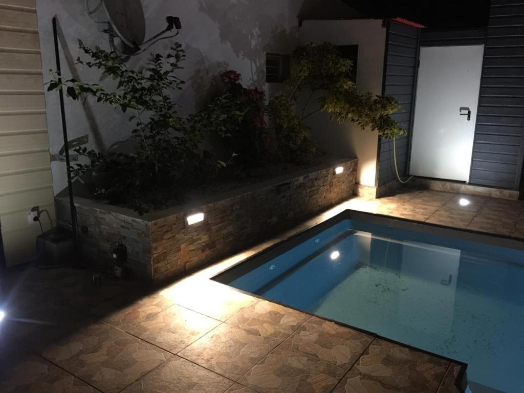 Nicole Residence Avec Piscine Chauffee & Jacuzzi 圣安德烈 外观 照片