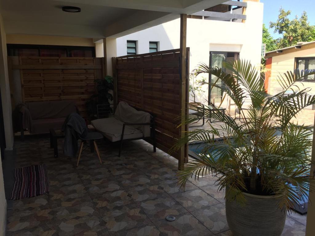 Nicole Residence Avec Piscine Chauffee & Jacuzzi 圣安德烈 外观 照片