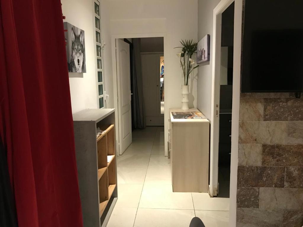 Nicole Residence Avec Piscine Chauffee & Jacuzzi 圣安德烈 外观 照片