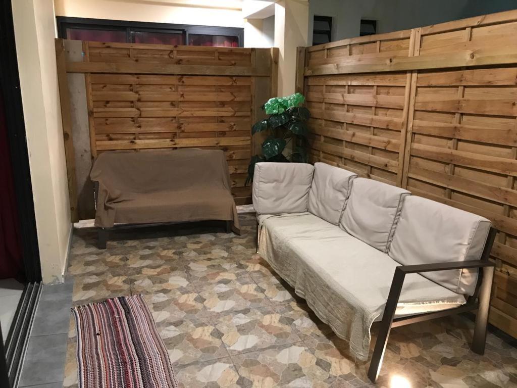 Nicole Residence Avec Piscine Chauffee & Jacuzzi 圣安德烈 外观 照片