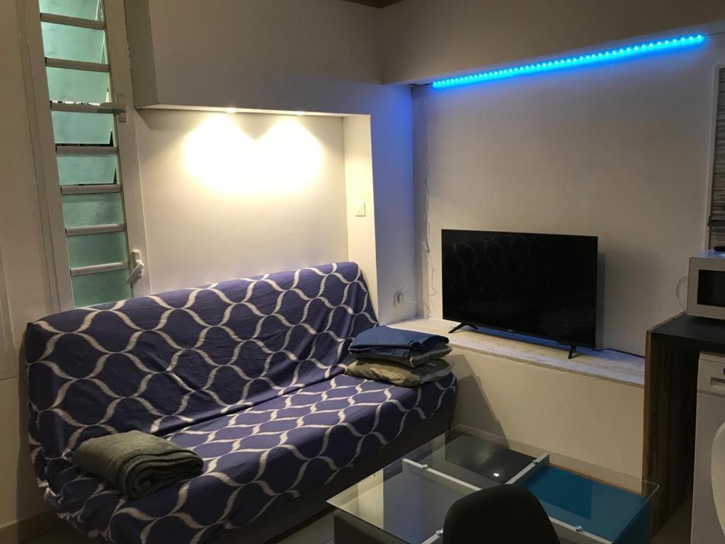 Nicole Residence Avec Piscine Chauffee & Jacuzzi 圣安德烈 外观 照片