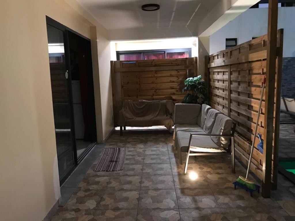 Nicole Residence Avec Piscine Chauffee & Jacuzzi 圣安德烈 外观 照片